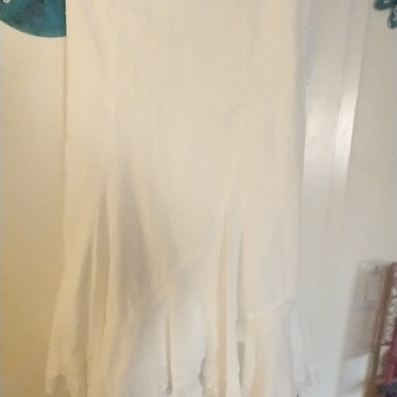 Skirt - Picture 2 of 2